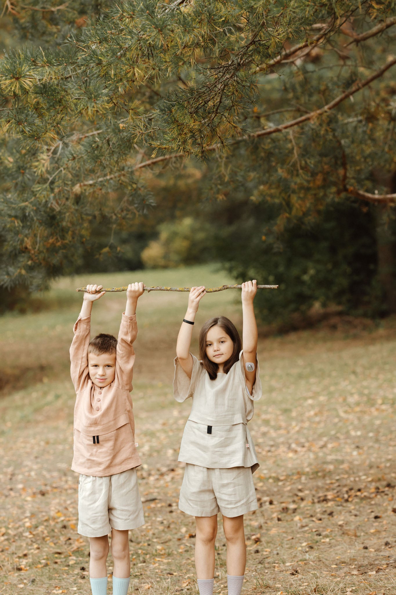 Type 1 Diabetes Clothing - Kids with pastel color clothes | Our Pocket Hero