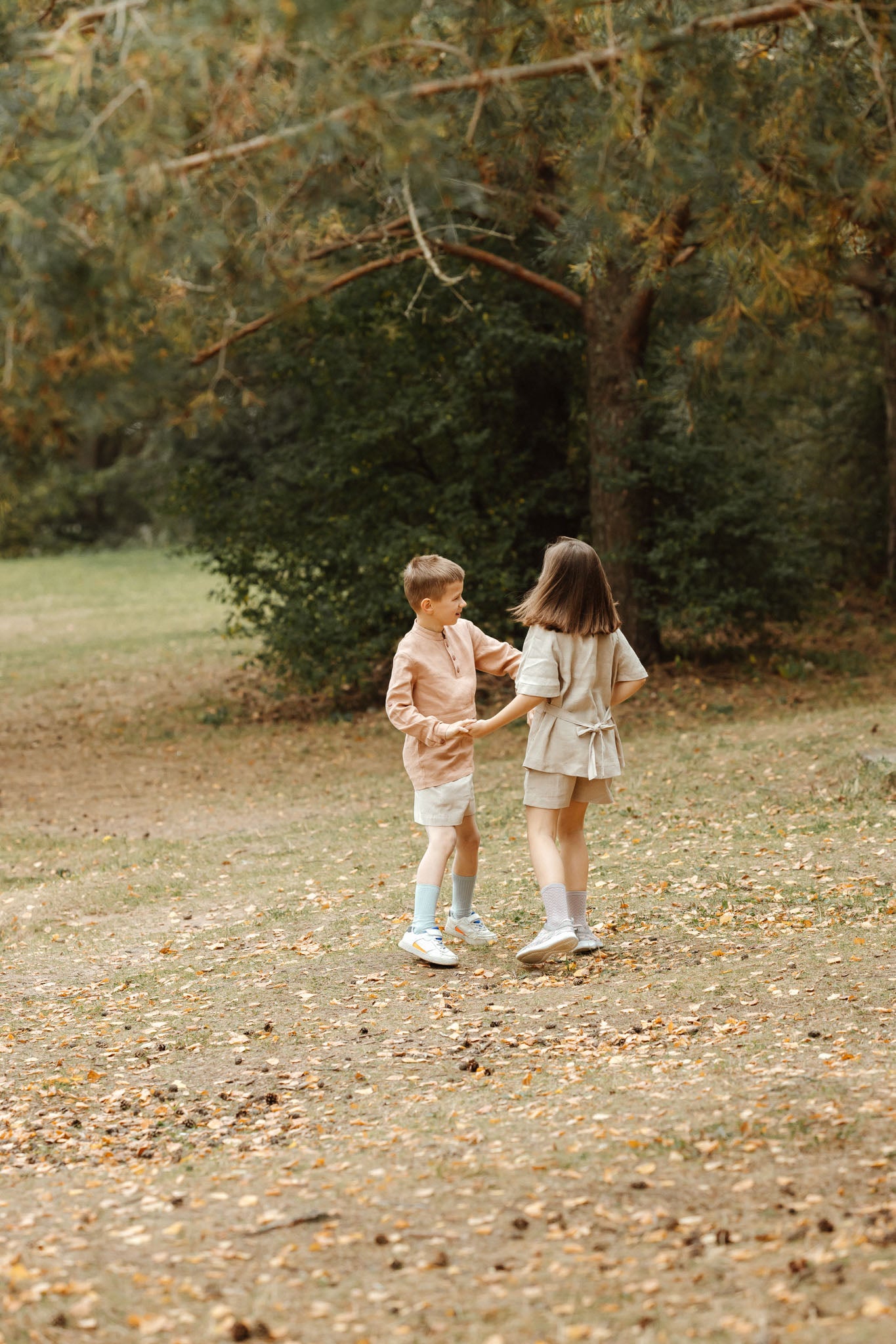 Type 1 Diabetes Clothing - Kids with pastel colors clothes | Our Pocket Hero
