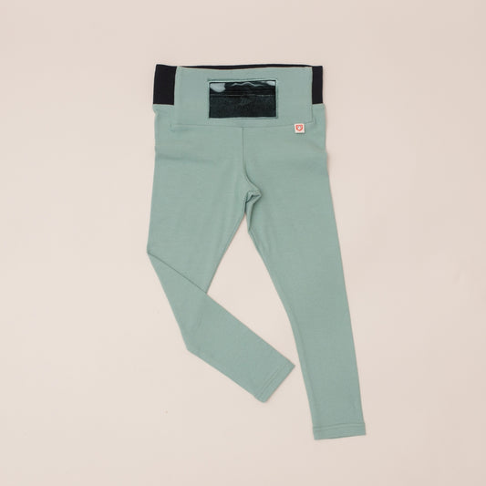 Best Type 1 Diabetes Gift: Stylish Leggings with Transparent Window for Easy Insulin Pump Monitoring - Perfect for Diabetics"