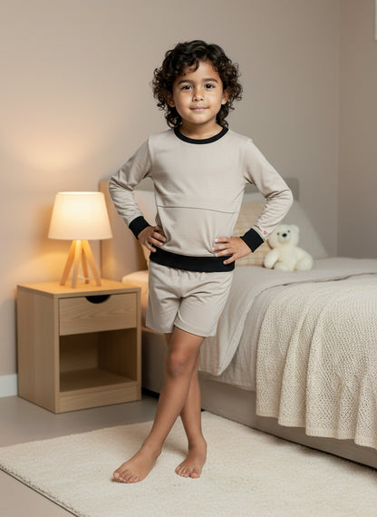 Pyjama Long Sleeve Top for T1D Kids (Ages 3-14) – Sleepwear with Pockets for Medical Devices